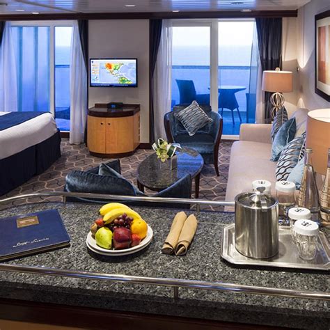 Most cabin balconies are sized 65 ft2 (6 m2). Cabins on Independence of the Seas | IgluCruise
