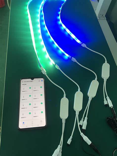 Rgb Music React Syncing Led Controller With Tuya App With 24 Keys Ir