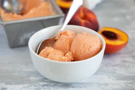 Fresh Peach Frozen Yogurt Recipe Taste And Tell