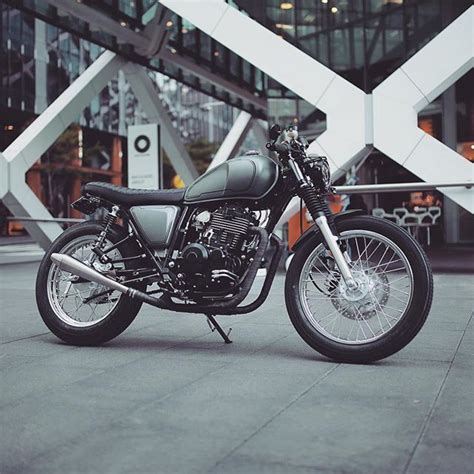 Triton making a cafe racer seat frame, welding hoop and fibreglass seat pan in this video i'll show you the i have made this video to show you all those easy steps to make your own cafe racer. Meet 'Grey Ghost' 👻 Another lovely custom Nemesis 400 ...