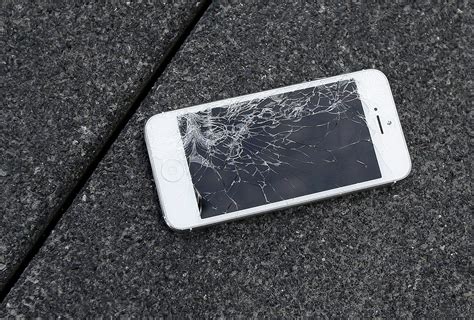 What To Do If Your Iphone Screen Is Cracked Or Broken And How To
