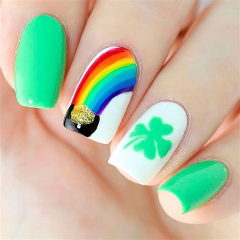 22 Lucky Nails Designs For St Patricks Day St Patricks Day Nails
