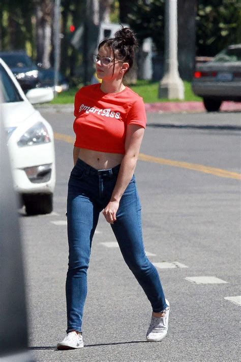 Ariel Winter Booty In Jeans 680