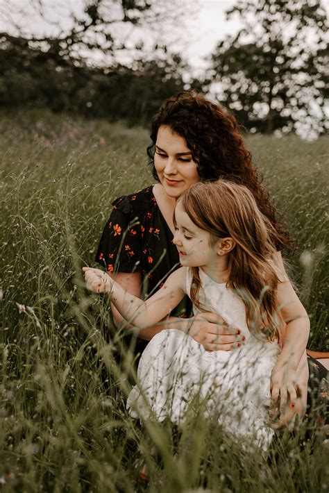 Salem Oregon Mother Daughter Photos Kenzi Shipley Photography