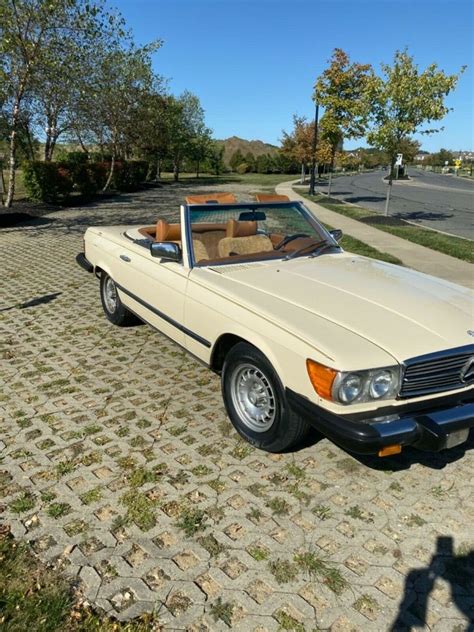 This is an original right hand drive uk registered vehicle, with a bmiht. 1978 R107 Mercedes Benz 450SL Convertible Roadster - Classic Mercedes-Benz SL-Class 1978 for sale