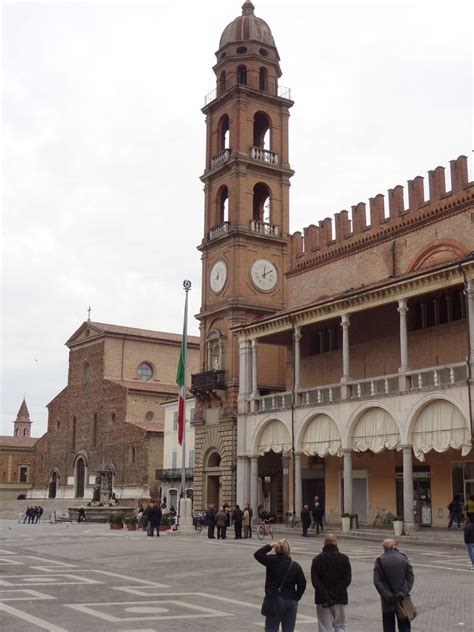 Scrumpdillyicious: Faenza: Emilia-Romagna's Capital of Ceramics