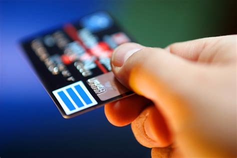 Aug 19, 2019 · if the deceased had assets, credit card debts and other debts, the executor has to abide by a basic rule, schomer says: How Credit Card Debt Can Affect Your Mental Health | ExpatWoman.com