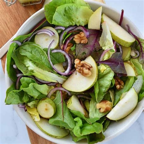 Easy Pear And Walnut Salad Hint Of Healthy