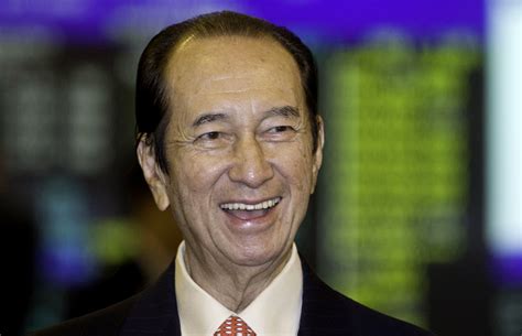 Pansy ho strikes deal after tussle over sjm gambling group. Stanley Ho, le magnat des casinos, prend sa retraite