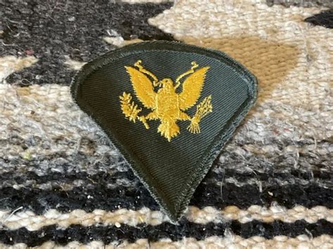 Us Army Specialist Rank Gold Eagle Military Patch 325 Tall 3 Wide 3
