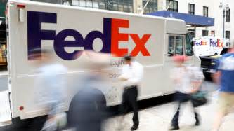 Fedex Is Making All Of Its Logos Purple And Orange Its Most Recognized