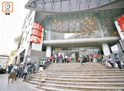 Mar 11, 2021 · 房委會租置公屋800個貨尾5月售14萬起. 3新居屋派表 母為子付首期兼供樓 - 東方日報