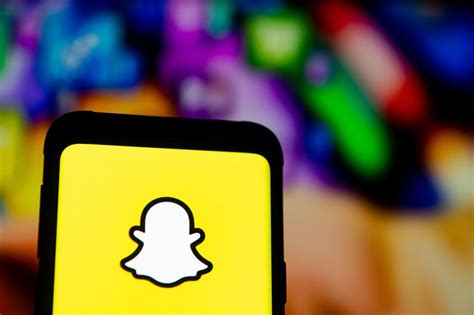 Snapchat Now Lets You Turn Your Face Into An Animated Sticker