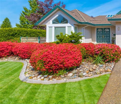 101 Inspiring Front Yard Landscaping Ideas With Captivating Photos