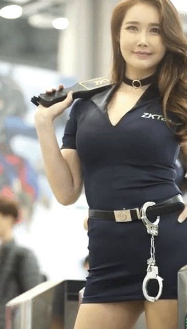New Bangkok Airport Security Airport Security Hot Brunette Car Show Meme Pictures New Memes
