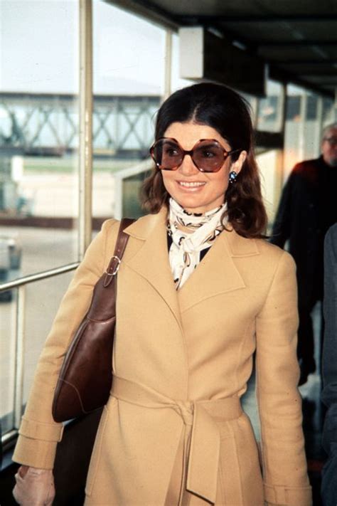 A Look Back At Jackie Kennedy Onassis S Iconic Style Artofit