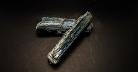 Black Kyanite Meaning And Spiritual Properties