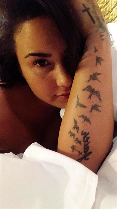 demi lovato nip slip on selfie video she posted and deleted