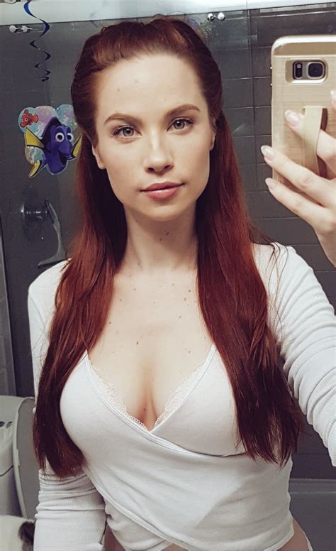 Tw Pornstars Clara Cosmia Of Twitter Only Straight Thing About