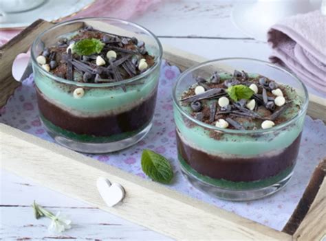 Create in collaborazione con grandi chef come emanuele forcone. 5 dolci monoporzione facili e veloci: al cucchiaio e in ...