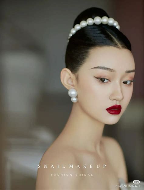 Xiaohongshu Snail Bridal Asian Short Hair Hair Inspiration Bride