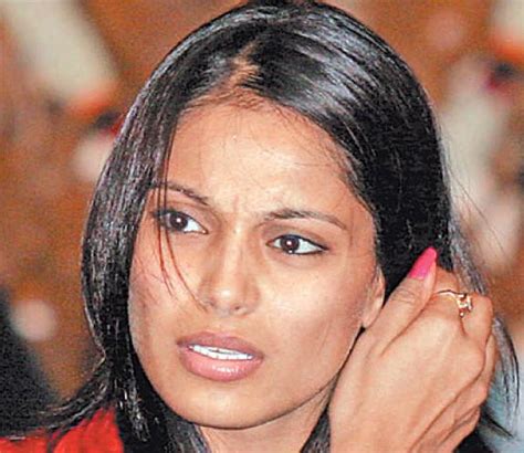 Ford Evos Concept Bipasha Basu Without Makeup