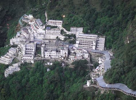 The temple enshrines the idols of three prominent hindu deities namely goddess lakshmi, goddess kali and goddess saraswati. Vaishno Devi Yatra: A Call From Divine Goddess Shakti ...