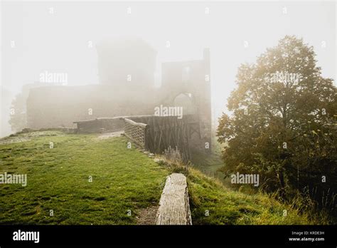Gothic Castle Mist Hi Res Stock Photography And Images Alamy