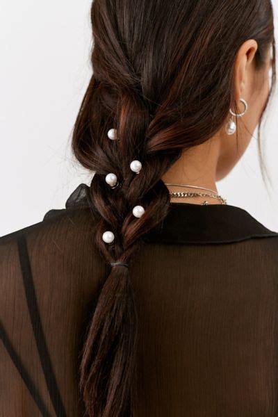 Pearl Spiral Hair Pin Set Urban Outfitters