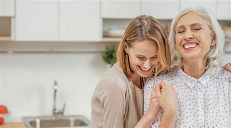 Filmde kayınvalidesine takmış bir adamı konu alıyor. How to build a positive relationship with your daughter-in ...