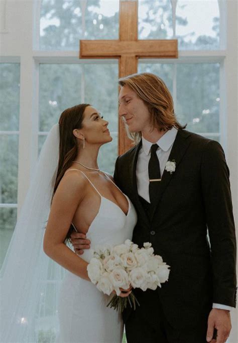 PHOTOS: Trevor Lawrence and Marissa Mowry tie the knot – 96.9 The Eagle