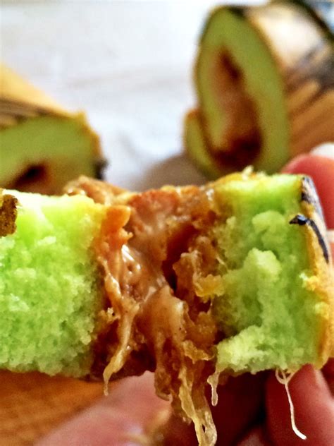 Kue bolu isi nanas sudah. Pin on UmaniQ Indonesian Food