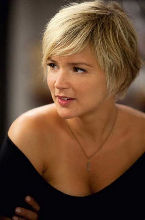 Short Hairstyles For Thin Hair Over 50 Round Face