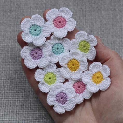 Mini Crochet Flowers White Tiny Applique Knit Small Flower Etsy In 2021 Crochet Flower