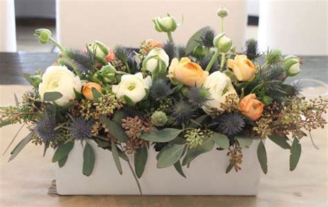 45 Stunning Wood Flower Box Ideas To Beautify The Flower