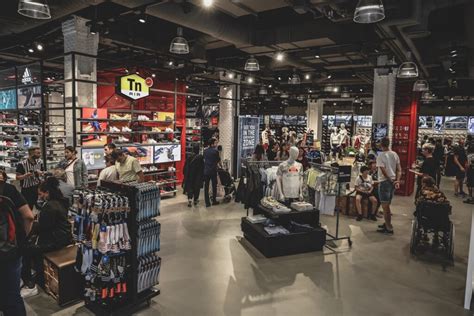 Discover 71 tested and verified foot locker promo codes, courtesy of groupon. Foot Locker opens new London store