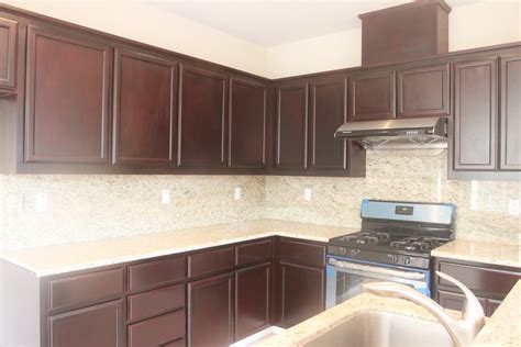 The degree to which you refurbish the cabinets is up to you. Hong Bo Hardware Supply: Refinish Kitchen Oak Cabinets and ...