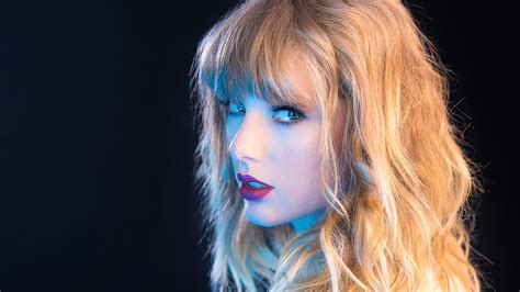 Wallpaper Taylor Swift Singer Blonde