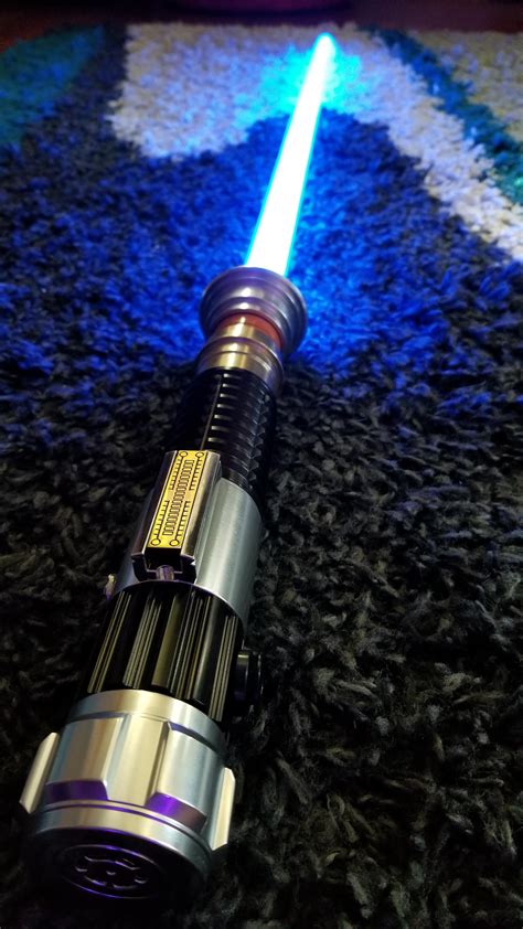 Just picked up Obi Wan Kenobi's lightsaber : lightsabers