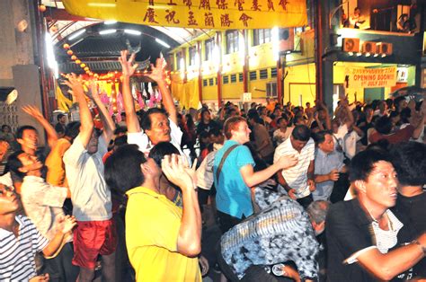 7th month is around the corner and what we know about it? Gates of hell open for Hungry Ghost Festival | Borneo Post ...