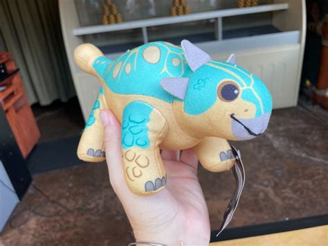 New ‘jurassic World Dominion’ Plush Dinosaurs Available At Prize Games In Universal’s Islands Of