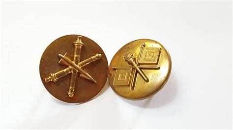 2 Military Lapel Pinswwii Brass Collar Pinsmilitary Collectibleus