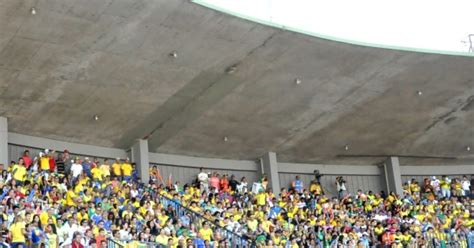 g1 mais de 30 mil pessoas acompanham vitória do brasil na fan fest de cuiabá notícias em