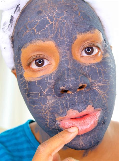 In this mask, we're adding yogurt which helps to exfoliate dead skin cells and tighten the pores with natural now you know how you can use this magicalaztec clay mask on your skin. Aztec and Charcoal Healing Clay Mask - Savvy Naturalista
