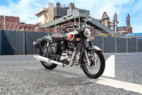 Royal Enfield Classic 350 Halcyon Series With Single Channel Price