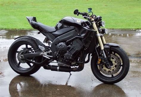 Kawasaki ninja 650 drawn for boyfriend's christmas gift! Kawasaki 650R Streetfighter - awesome but so many mods ...