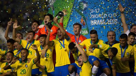 u17 world cup brazil rallies late and beats mexico to win fourth wc title sports illustrated