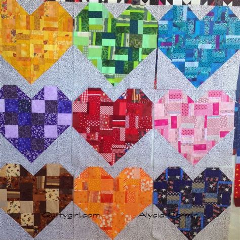 Maybe you would like to learn more about one of these? Alycia Quilts - Quiltygirl: Free Quilt Patterns