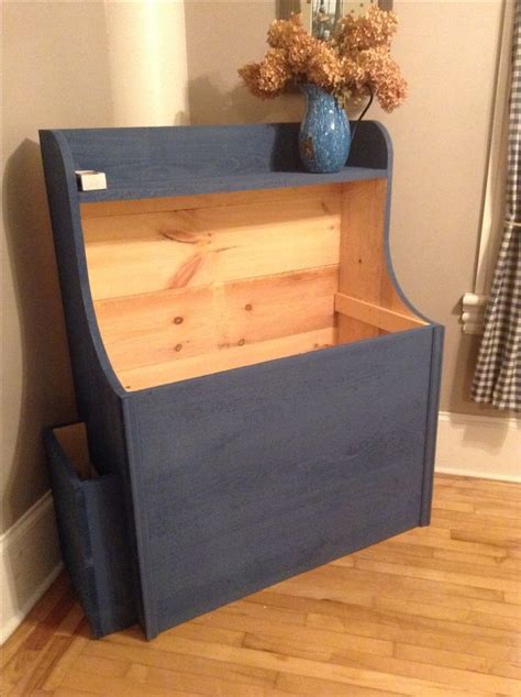 These indoor firewood storage ideas will help you pick the perfect rack for your firewood, keeping your home beautiful without leaving you broke. cc3da69a335961539ffe5c46dfebe930.jpg (736×985) | Firewood ...