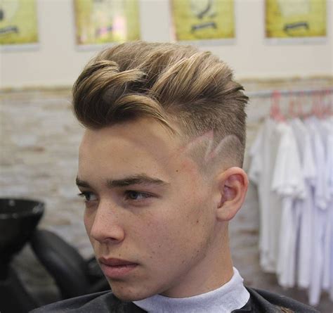 45 Cool Men's Hairstyles + Men's Haircuts For 2021 | Cool hairstyles